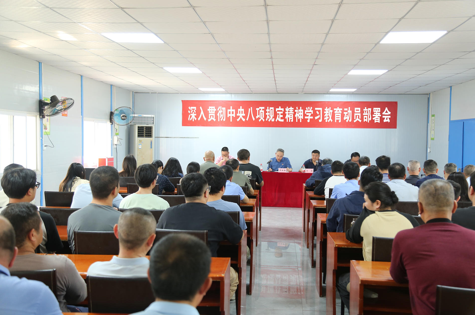 1762742035394634.jpg 1762742035394634.jpg